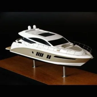 Sea Ray 650 Express desk model