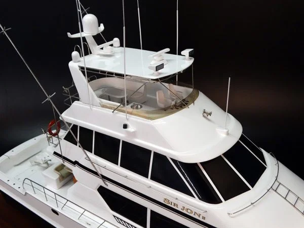 Hatteras 92 custom boat model