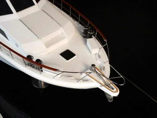 Hatteras 72 custom model