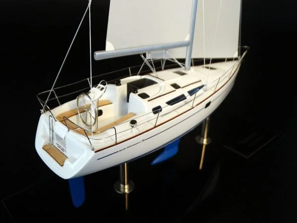 Jeanneau Sun Odyssey 35 desk model
