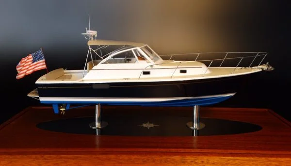Hunt 33 Surfhunter custom model