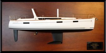 Beneteau Oceanis 41 half model
