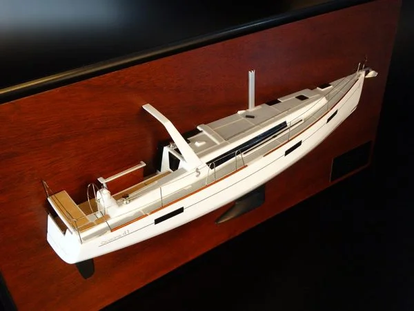 Beneteau Oceanis 41 half model