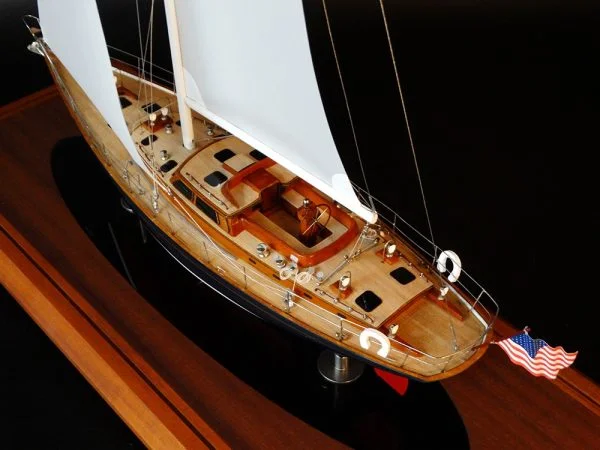 Hinckley Sou Wester 70 custom model