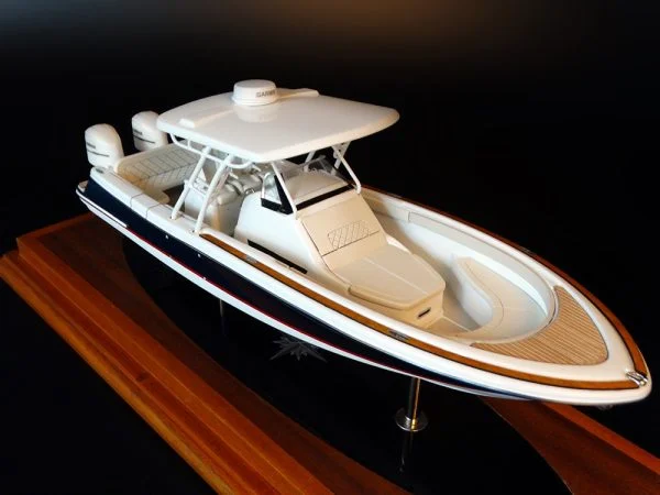 Chris Craft Catalina 34 desk model