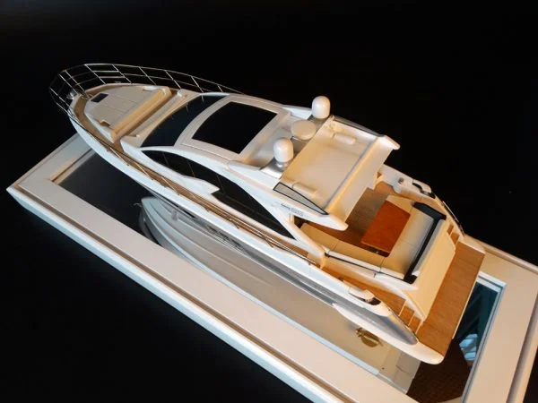 Azimut 55S custom model