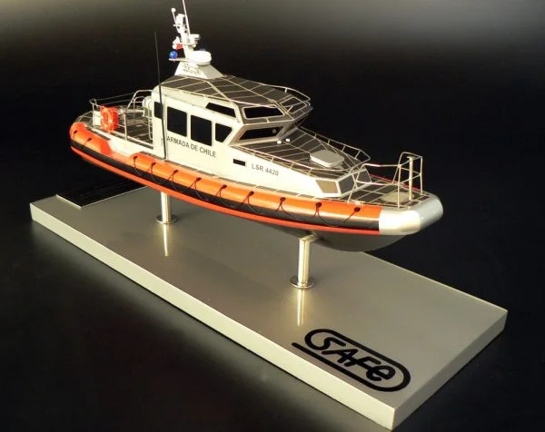 Safe 33 Full Cabin Inboard