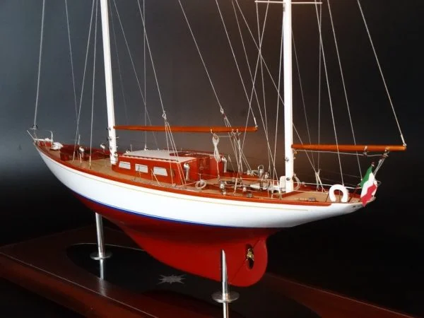 Sparkman & Stephens 61 custom model