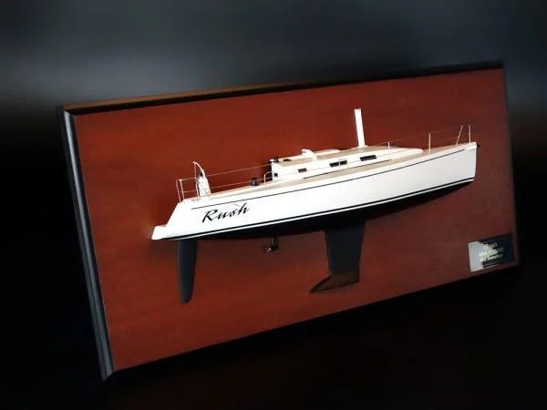 J109 custom half model