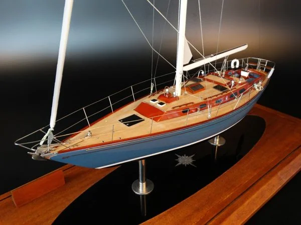 Hinckley Sou'Wester 52 custom model