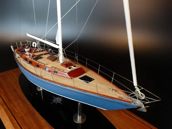 Hinckley Sou'Wester 52 custom model