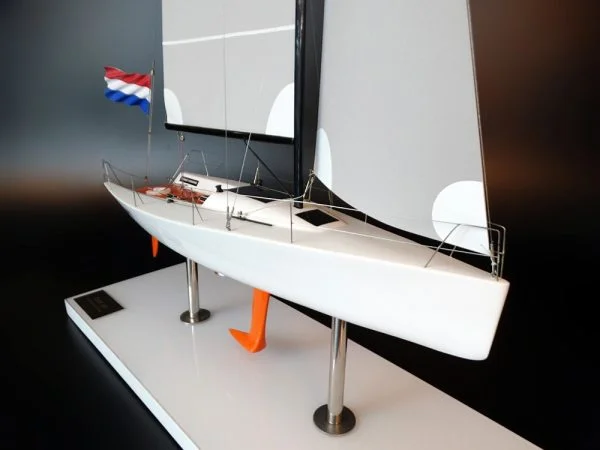 Farr 30 custom model