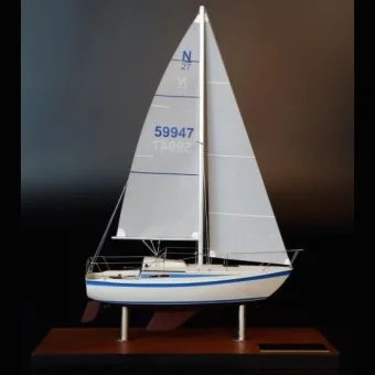 Newport 27 desk model