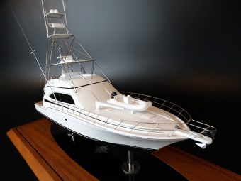 Bertram 670 custom model