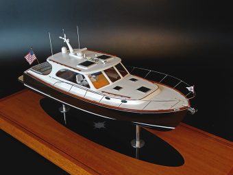 Hinckley Talaria 43 custom model
