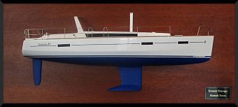 Beneteau Oceanis 41 custom half model with deck details