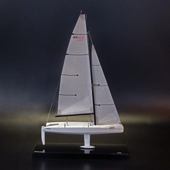 RS 21 desk model