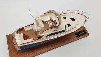 Hinckley Talaria 43 desk model