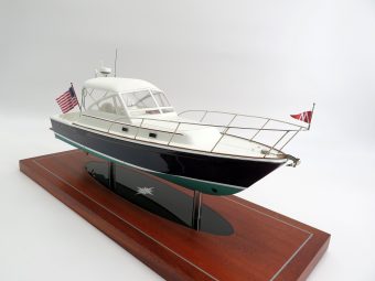 Hunt Surfhunter 33 custom model