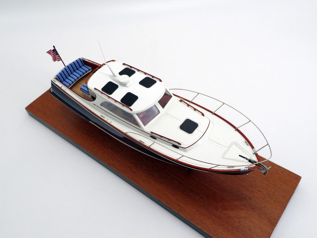Hinckley PicNic 36 custom desk model Seacraftclassics