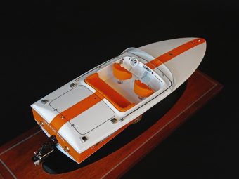 Donzi 18 custom model
