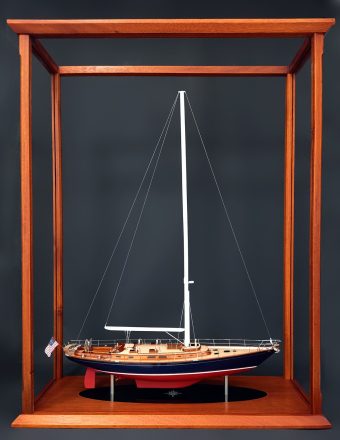 Hinckley SW 70 large custom model