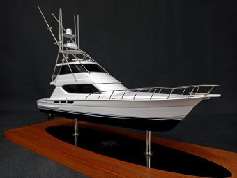 Hatteras 65 desk model